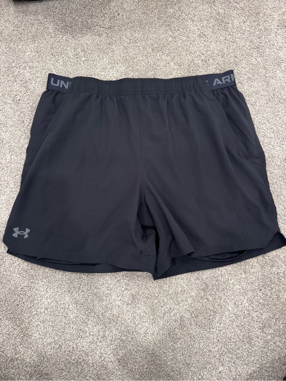 Under Armour 2-in-1 Running Shorts | XXL | Black | Built-In Compression Liner